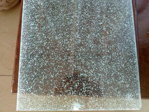 Heat-strengthened glass (11)