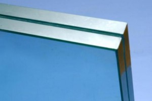 Laminated glass display