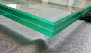 Laminated glass thickness