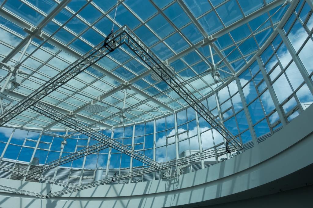 SGP laminated glass building